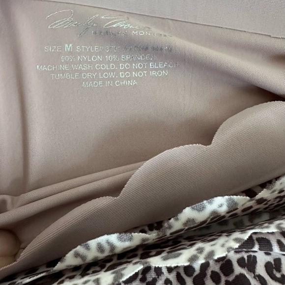 Marilyn Monroe 5-PK No-Show Panties - Picture 5 of 7